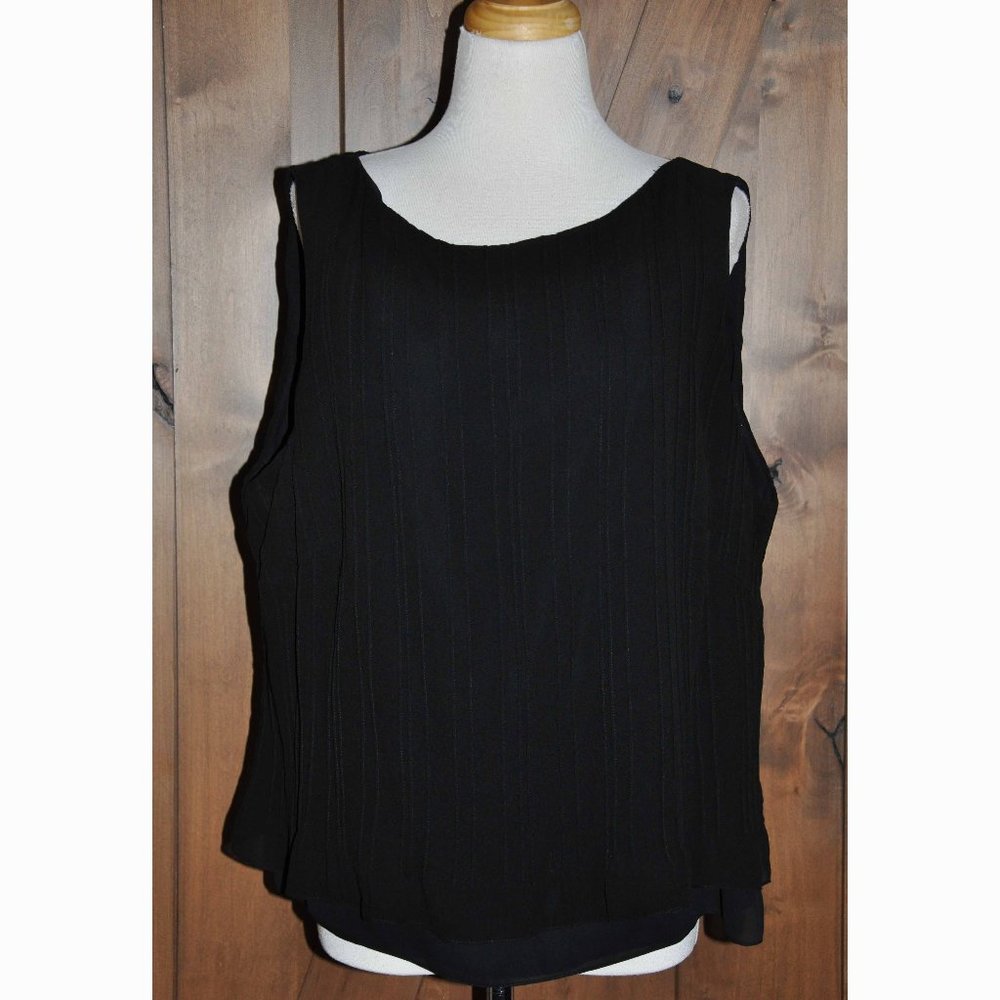 Vintage Kay Unger Black Sleeveless Lined Scoop Neckline Evening Blouse Silky